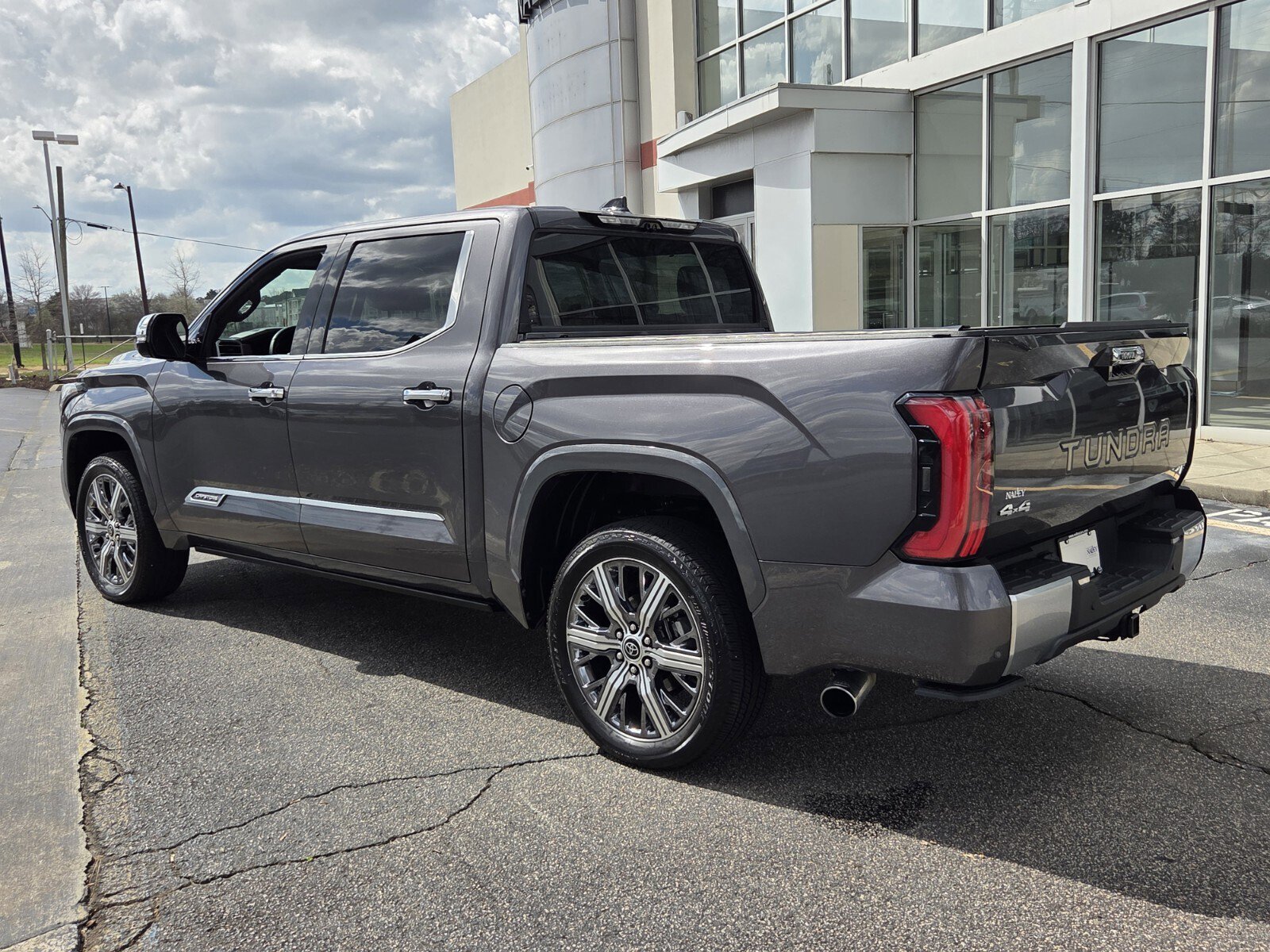 Used 2023 Toyota Tundra Capstone image 7