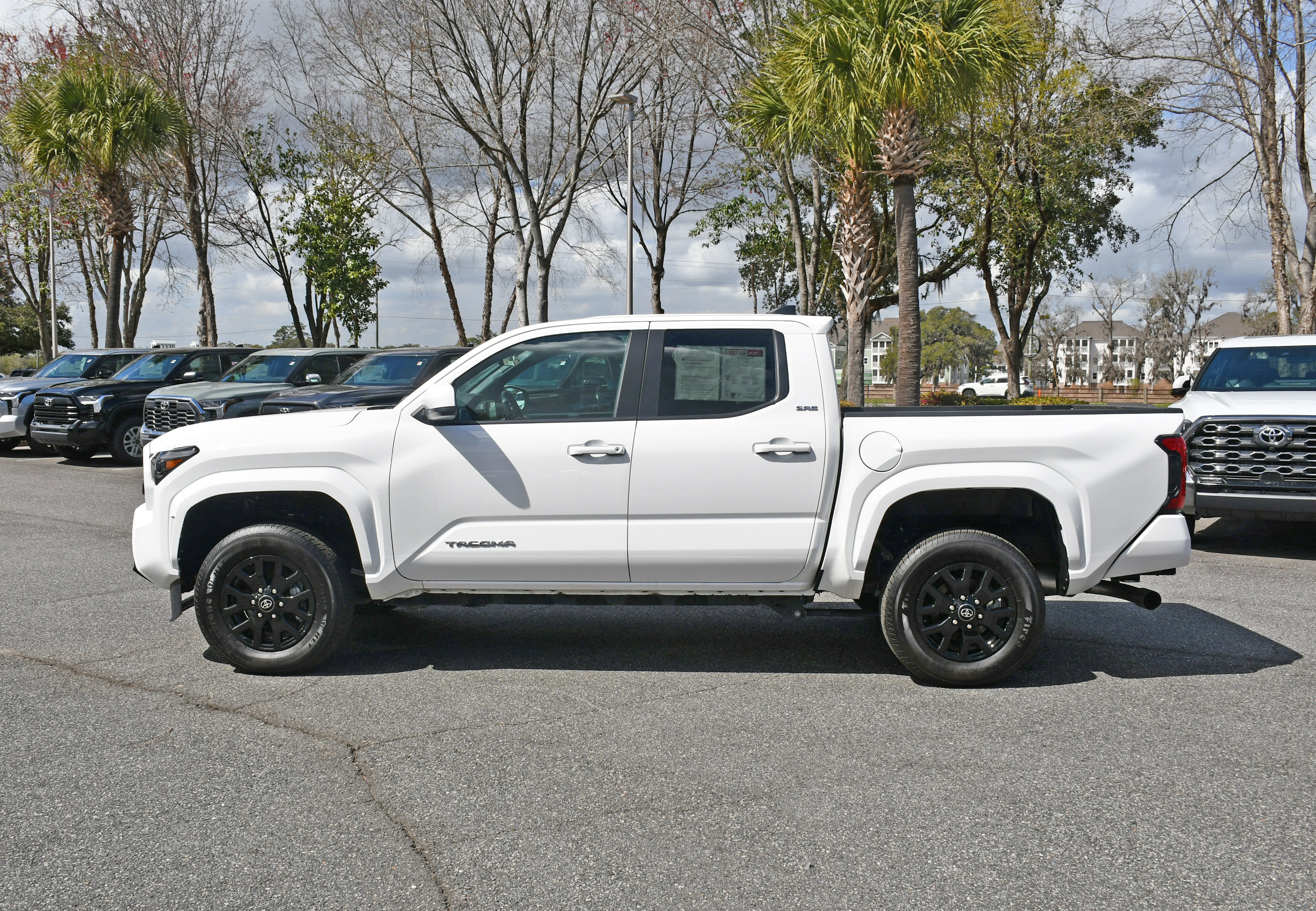 Used 2025 Toyota Tacoma SR5 video 2