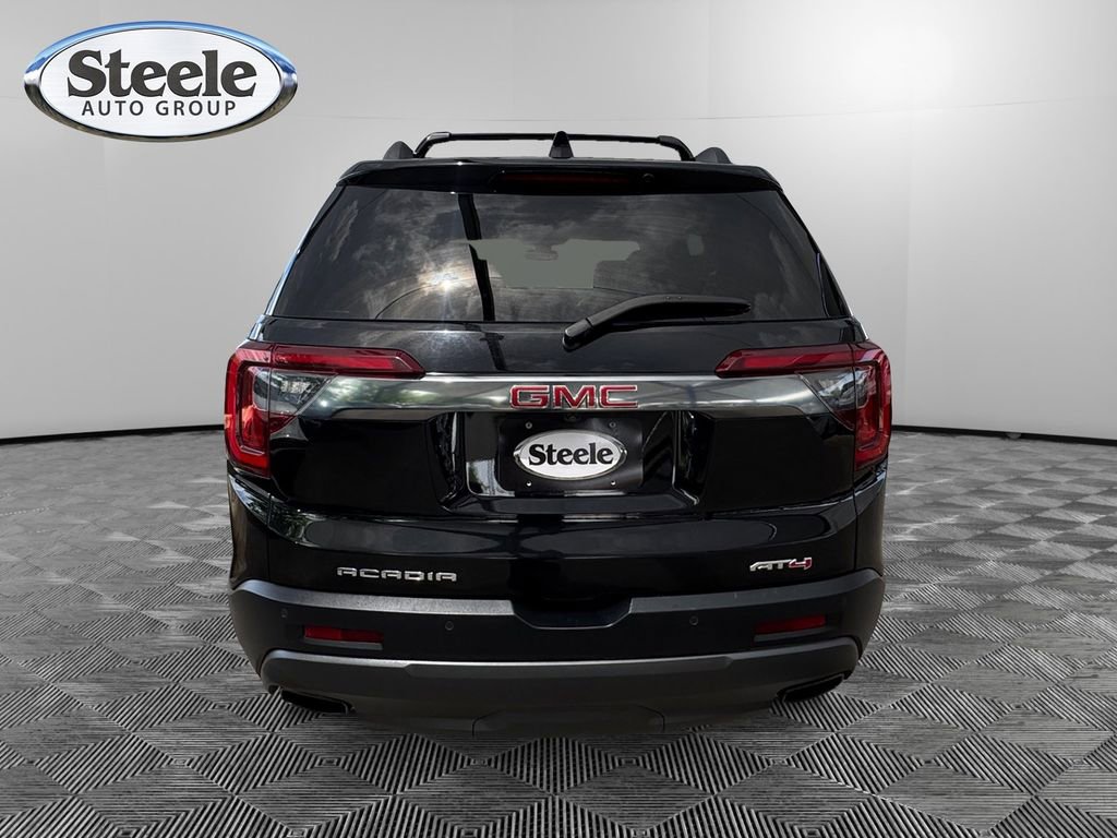 Used 2022 GMC Acadia AT4 w/ Technology Package image 4