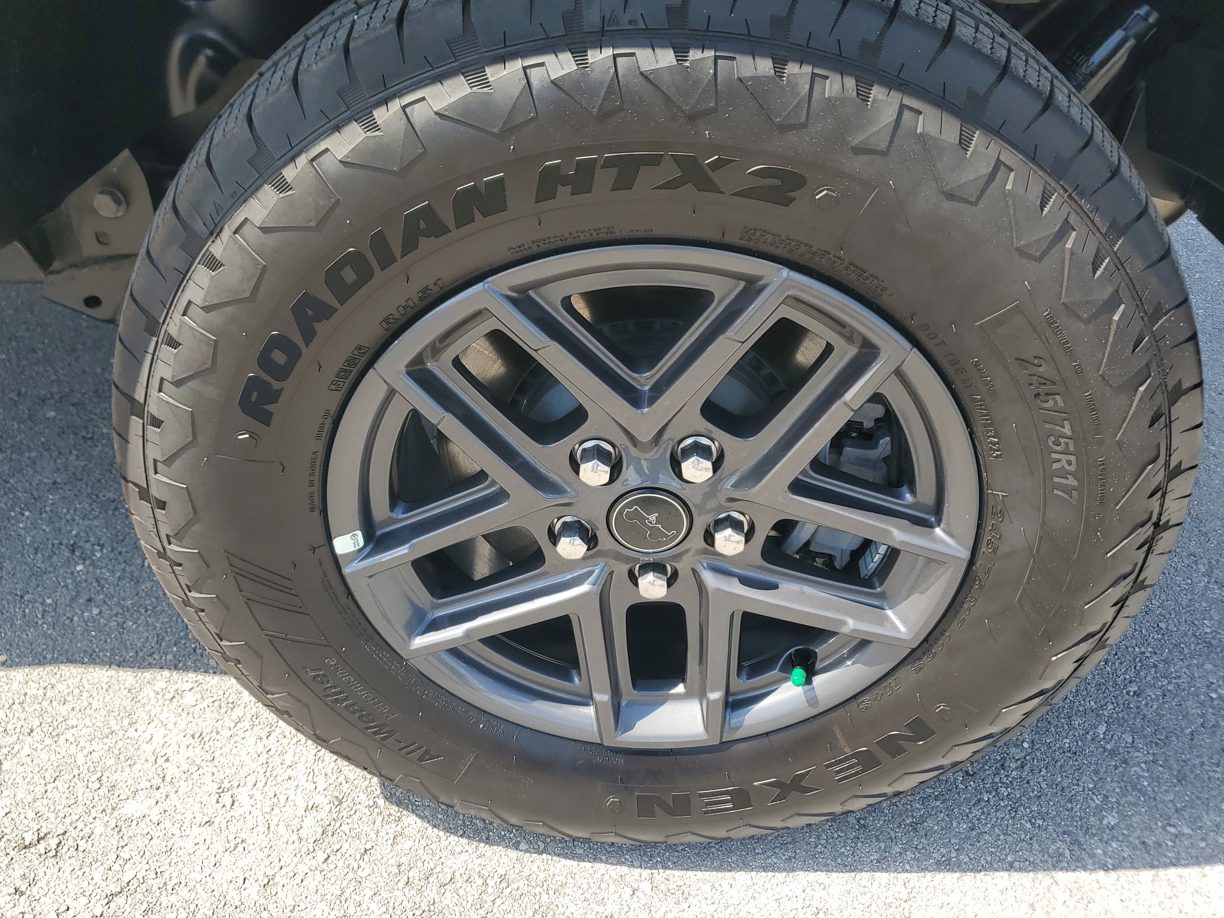 Used 2023 Jeep Wrangler Unlimited Sahara image 28