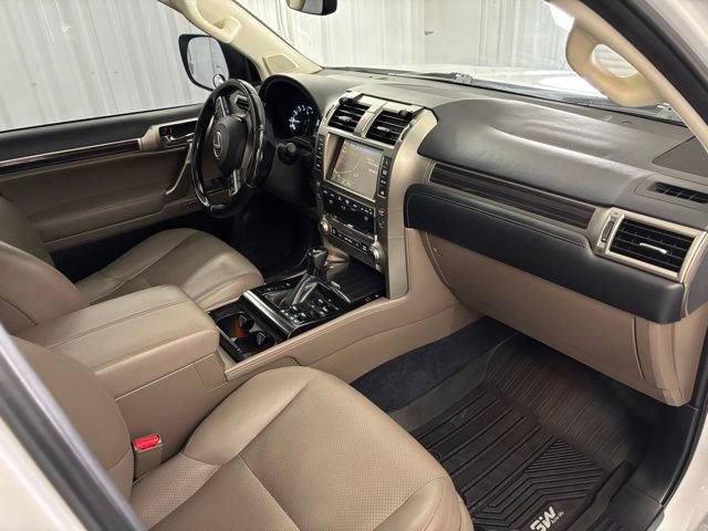 Used 2021 Lexus GX 460 Luxury image 27