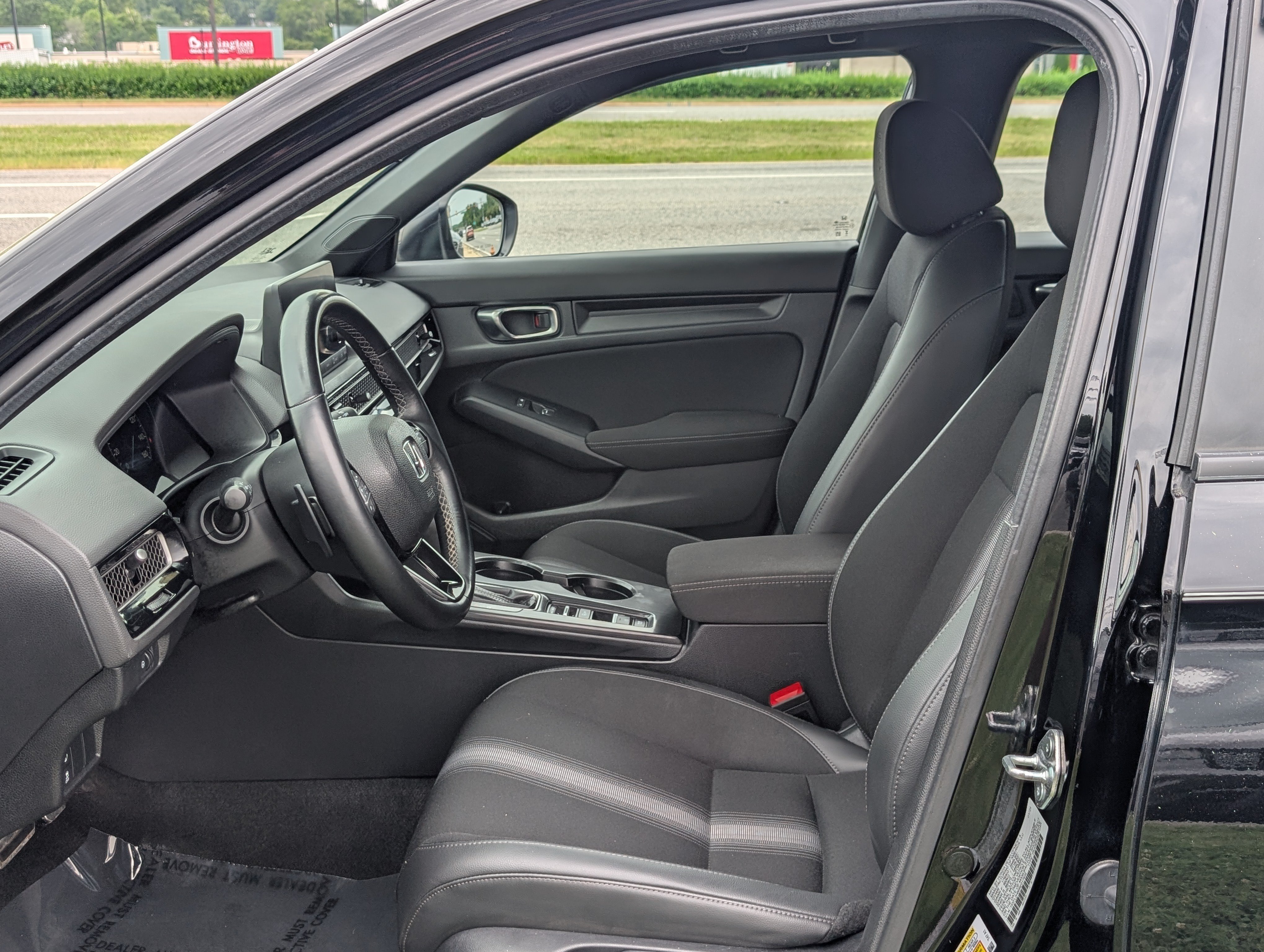 Used 2024 Honda Civic Sport image 11