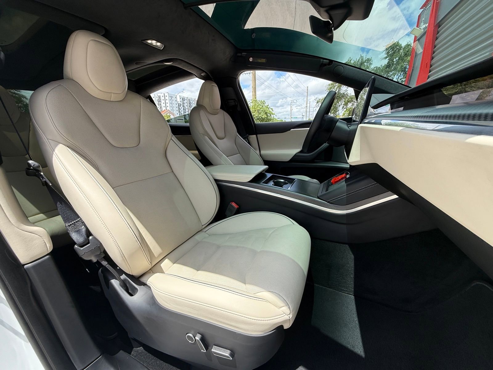 Used 2023 Tesla Model X Plaid AWD/4WD image 21