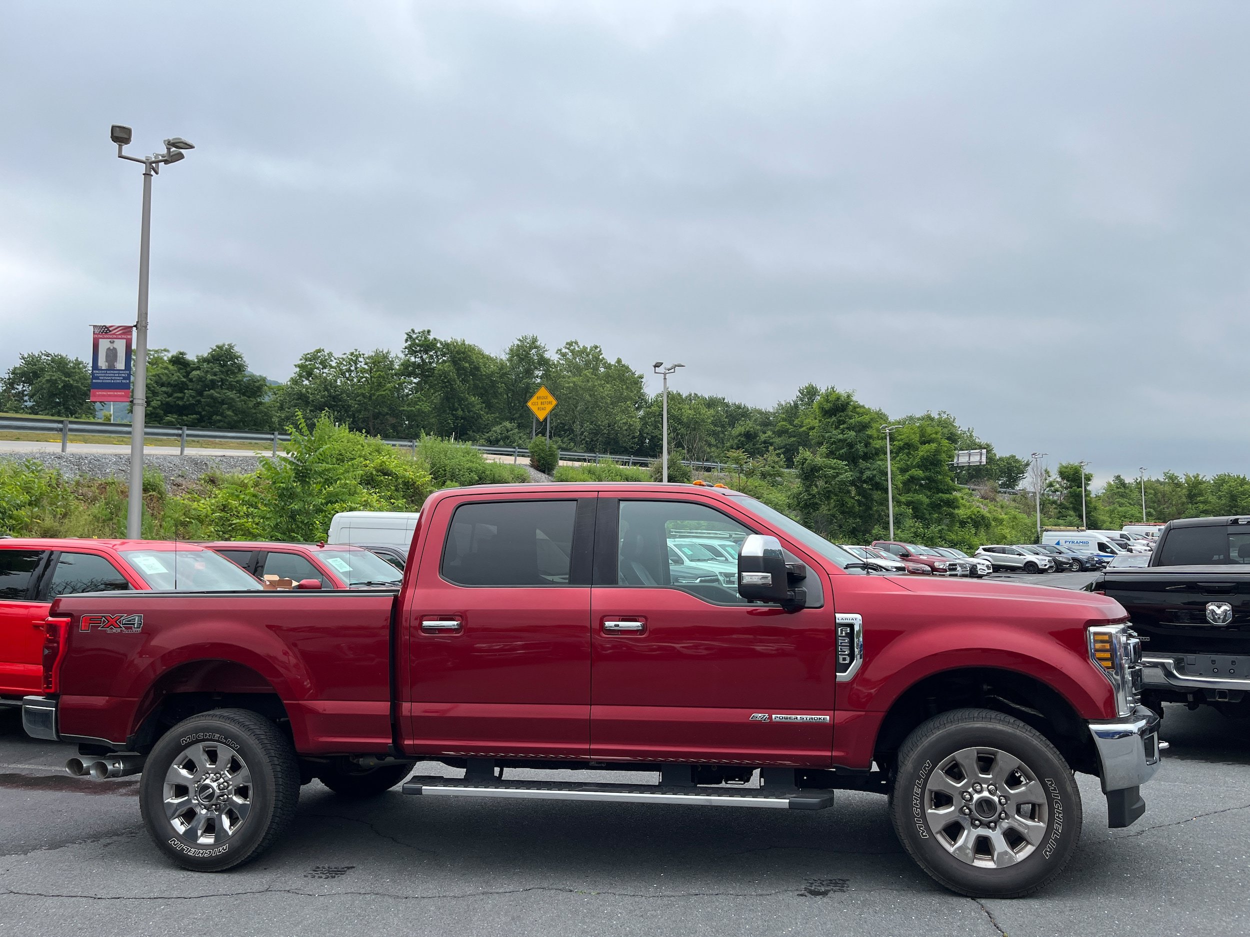 Used 2018 Ford F250 Lariat w/ Lariat Ultimate Package AWD/4WD image 5