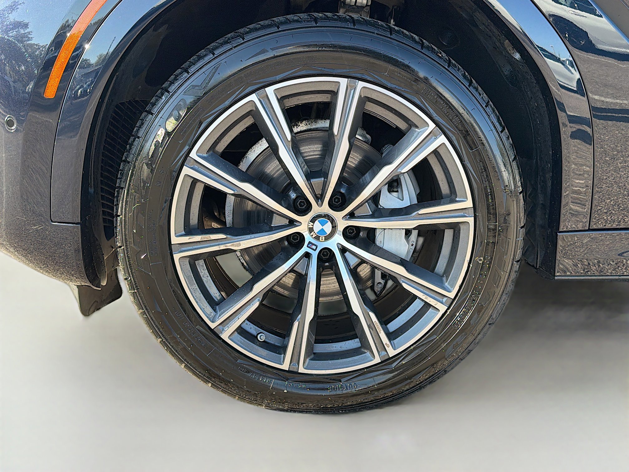 Used 2025 BMW X6 xDrive40i image 42