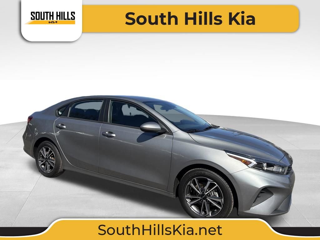 Certified 2022 Kia Forte LXS