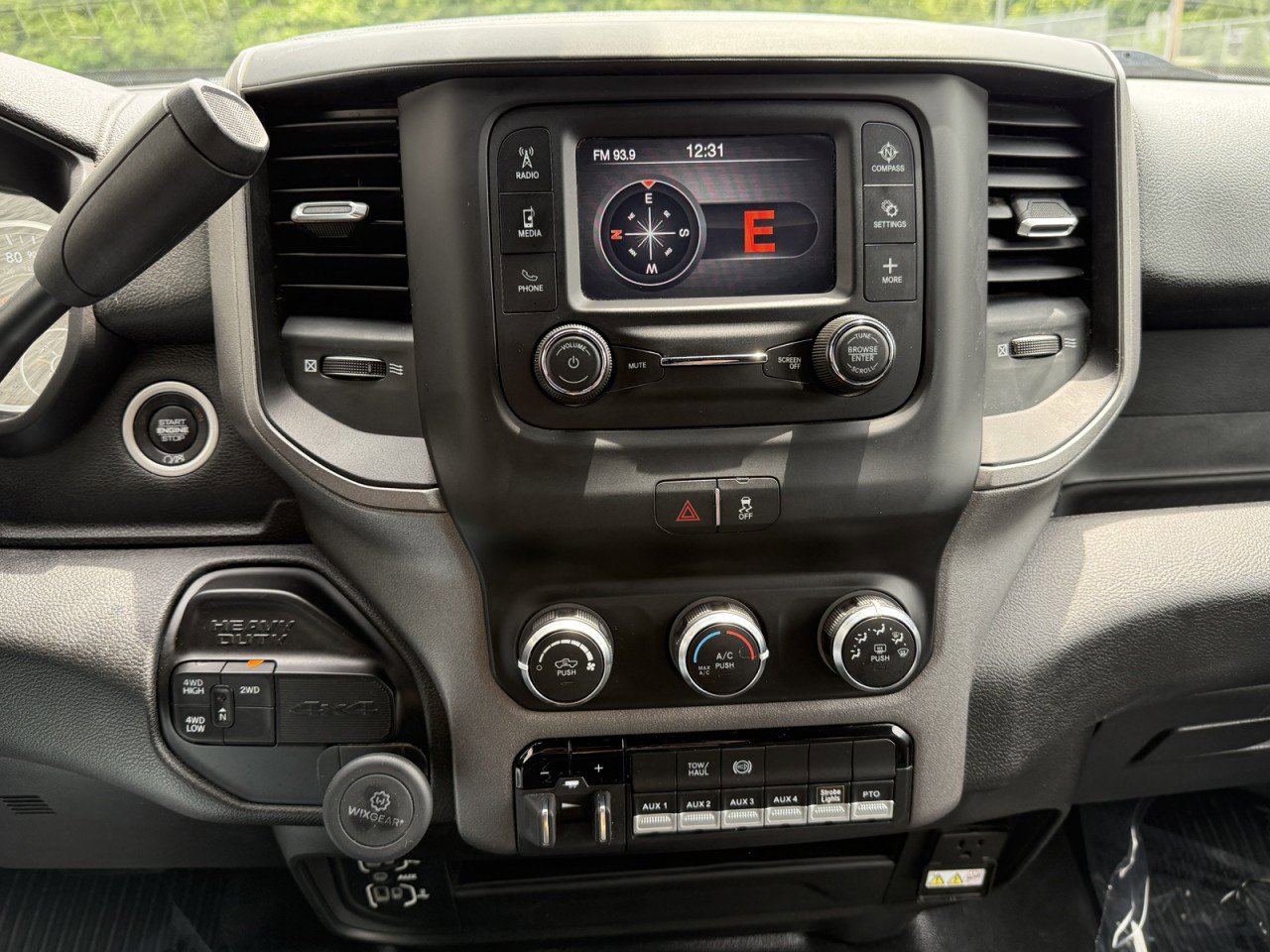 Used 2022 RAM 5500 Tradesman w/ Max Tow Package image 17