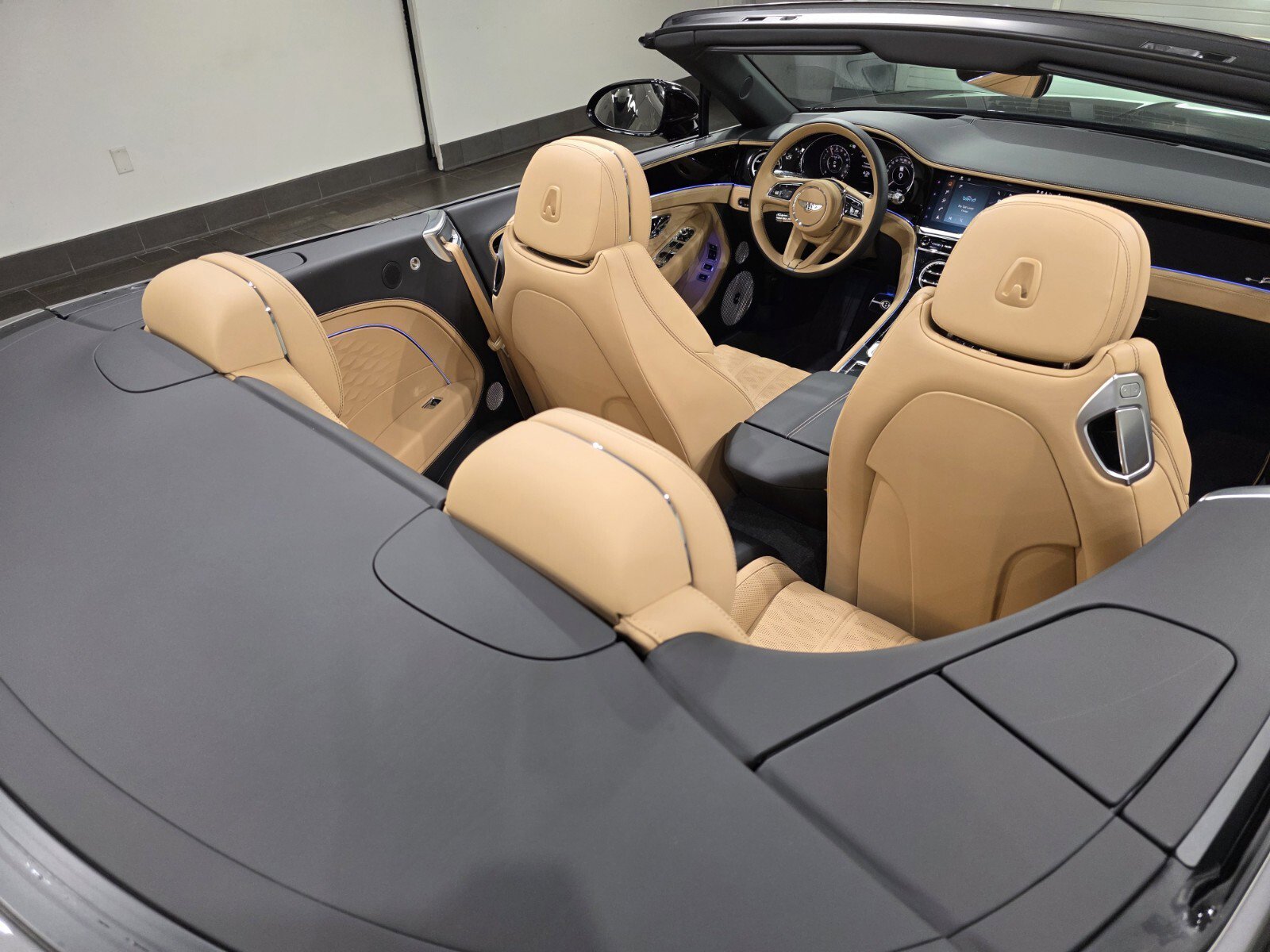 Used 2025 Bentley Continental GT Speed image 23