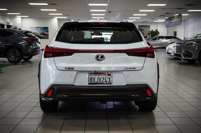 Certified 2021 Lexus UX 250h F Sport w/ Accessory Package (Z2) image 7