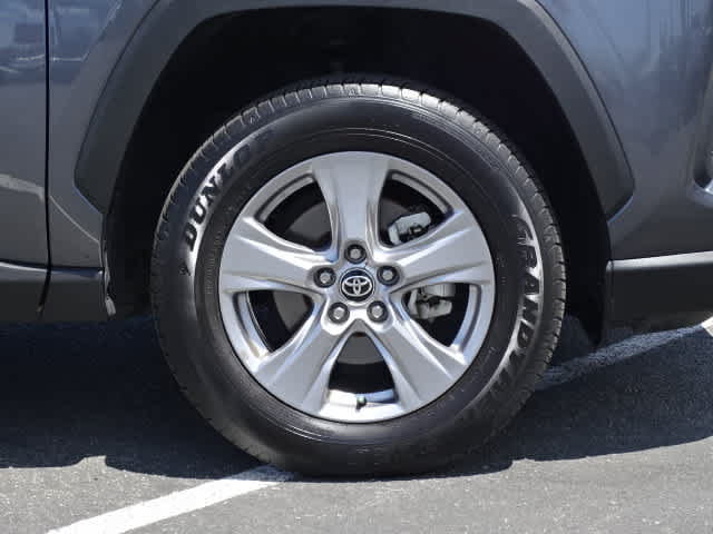 Used 2025 Toyota RAV4 XLE w/ Convenience Package FWD image 8