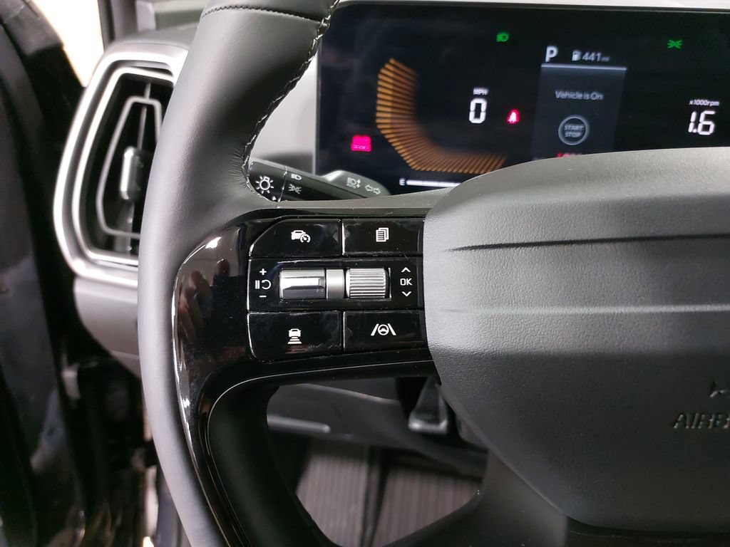 New 2026 Kia Sorento LX FWD image 18