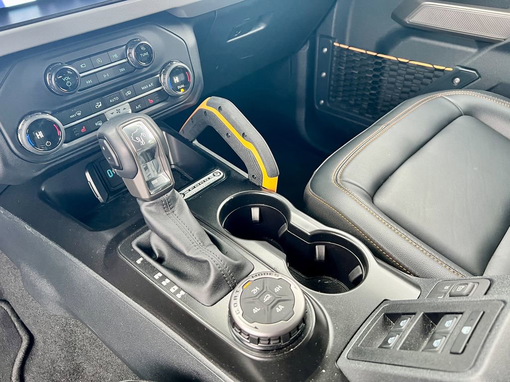 Used 2023 Ford Bronco Badlands w/ Sasquatch Package image 25