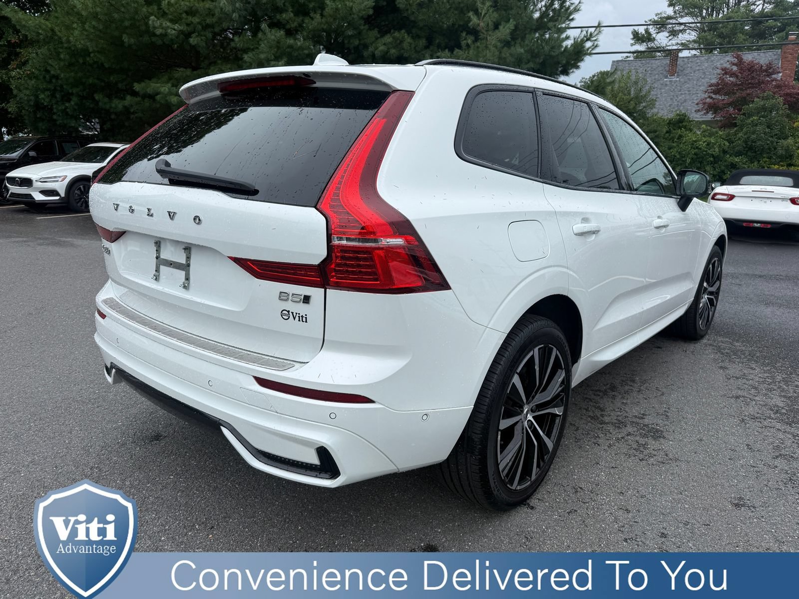 Used 2024 Volvo XC60 B5 Plus w/ Protection Package Premier AWD/4WD image 8