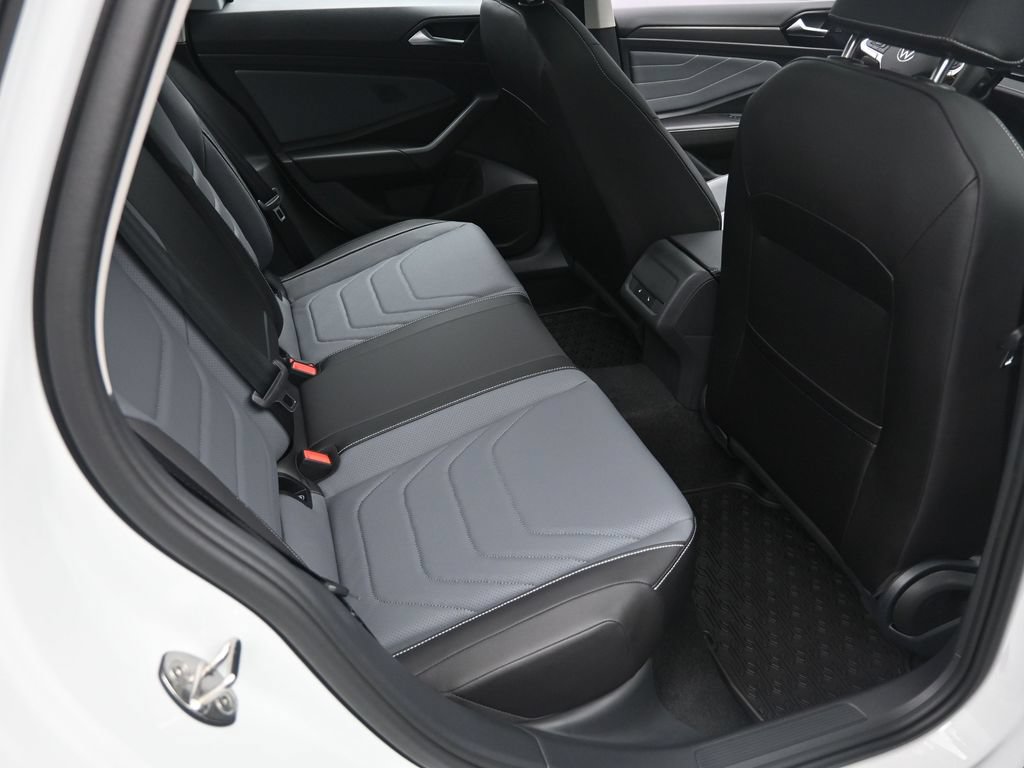 New 2026 Volkswagen Jetta SEL FWD image 27