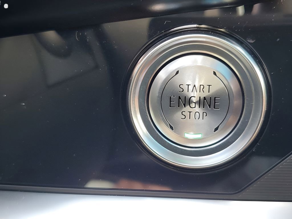 Used 2025 Chevrolet Corvette Z06 image 38