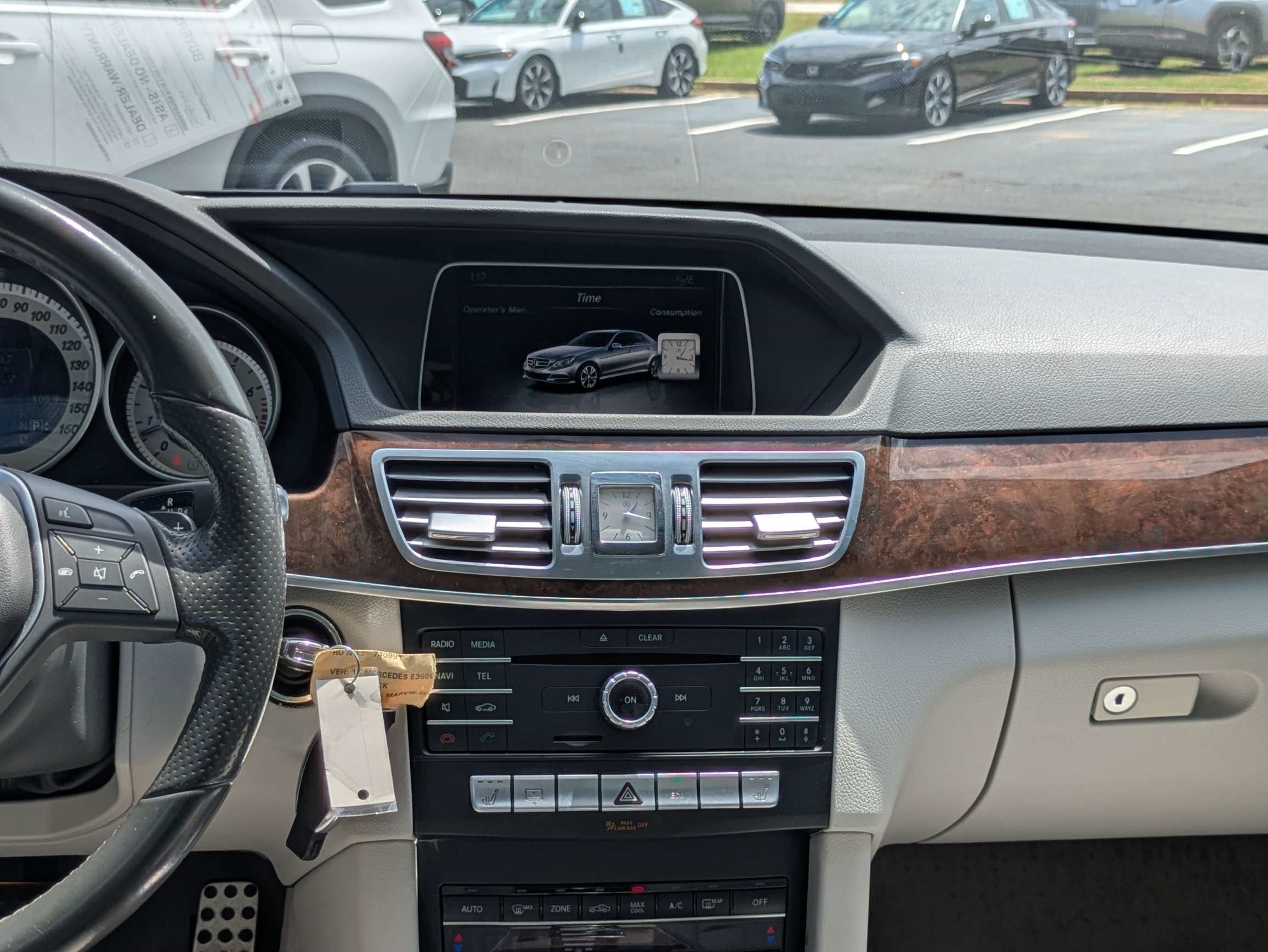Used 2016 Mercedes-Benz E 350 Sedan image 25