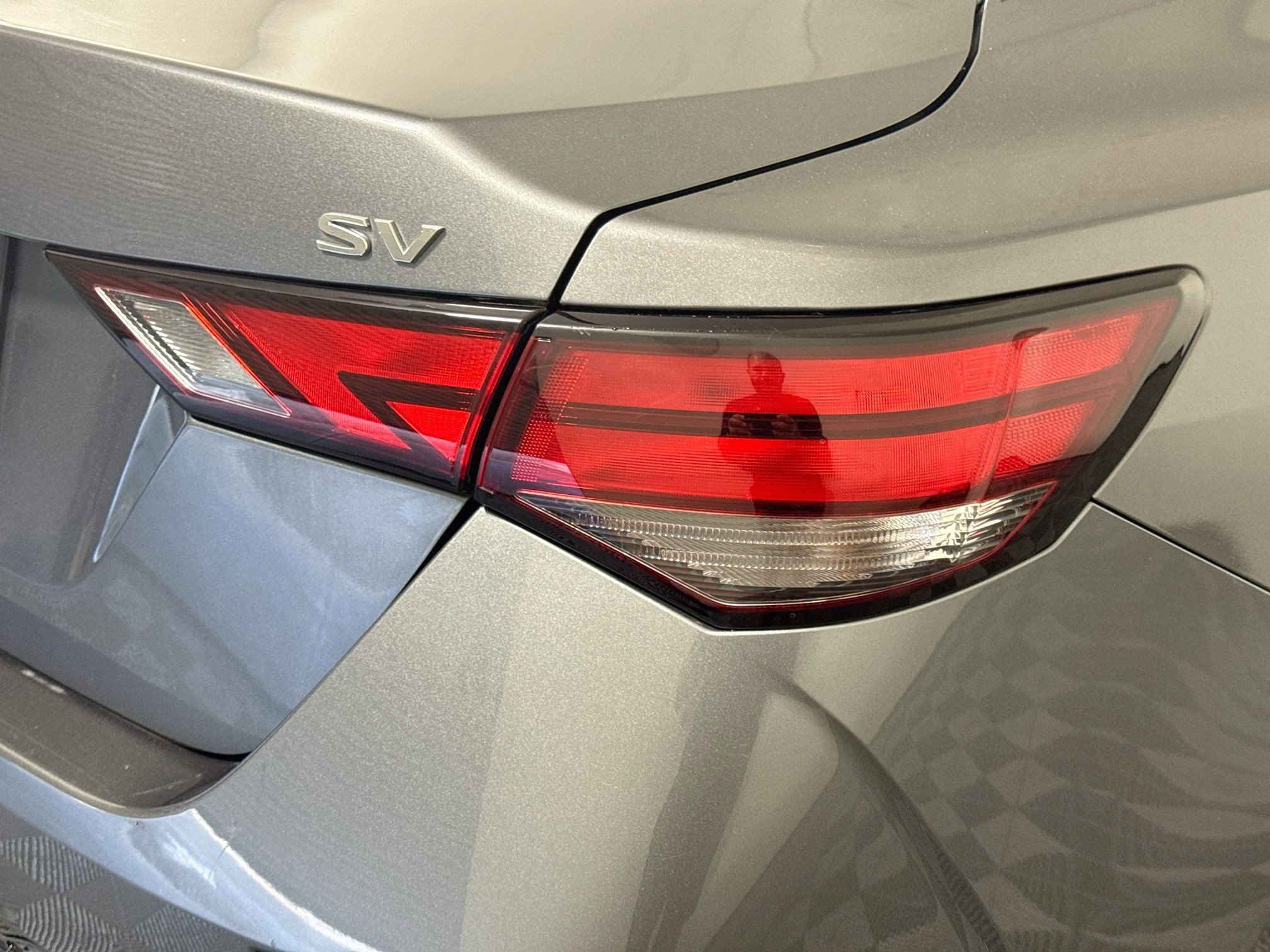 Used 2020 Nissan Sentra SV FWD image 34