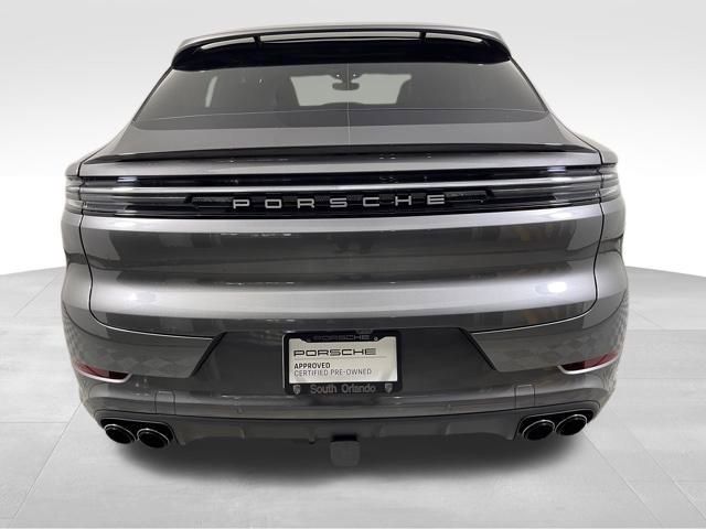 Used 2025 Porsche Cayenne E-Hybrid Coupe image 6