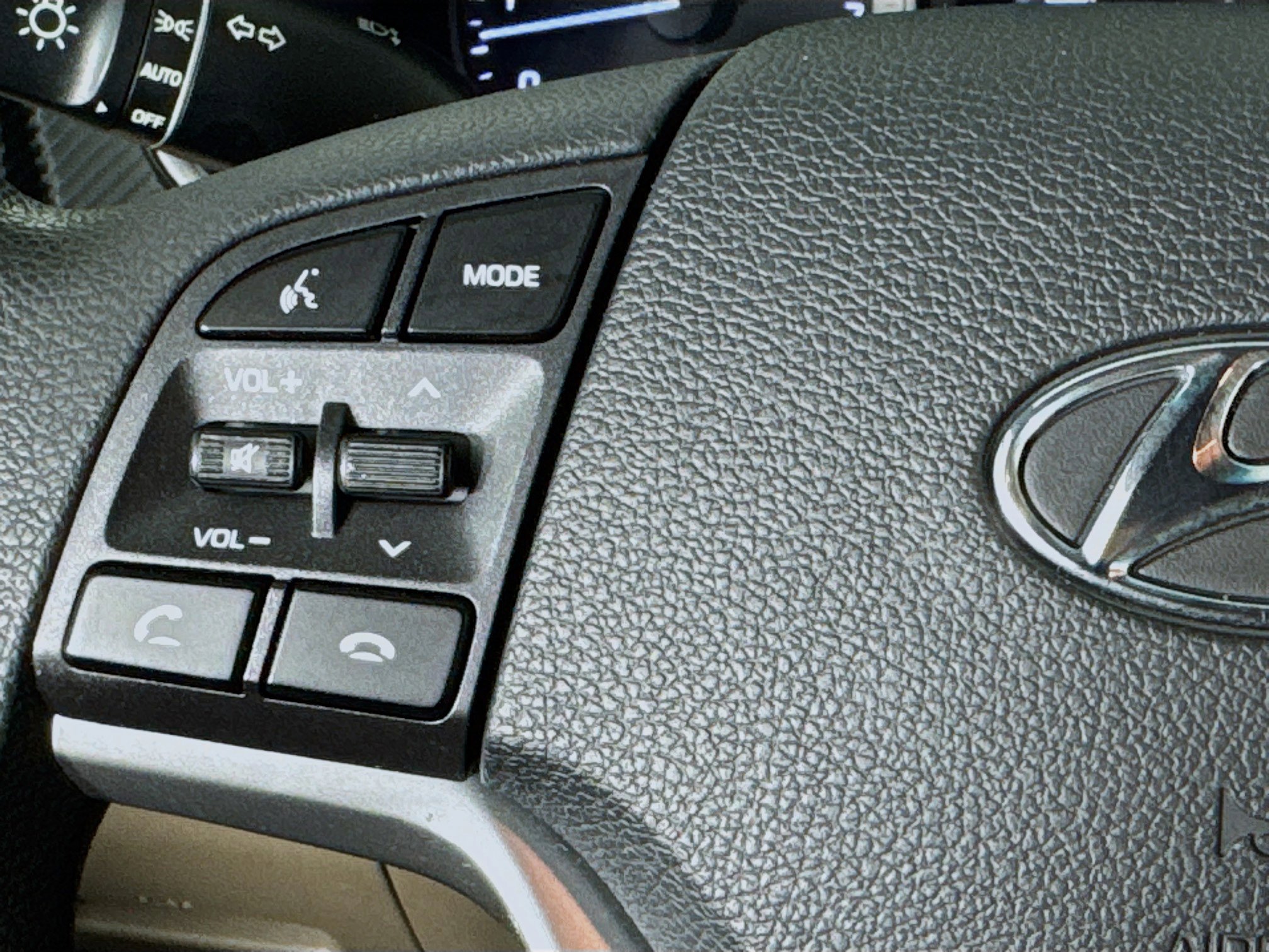 Used 2020 Hyundai Tucson Value w/ Cargo Package image 13