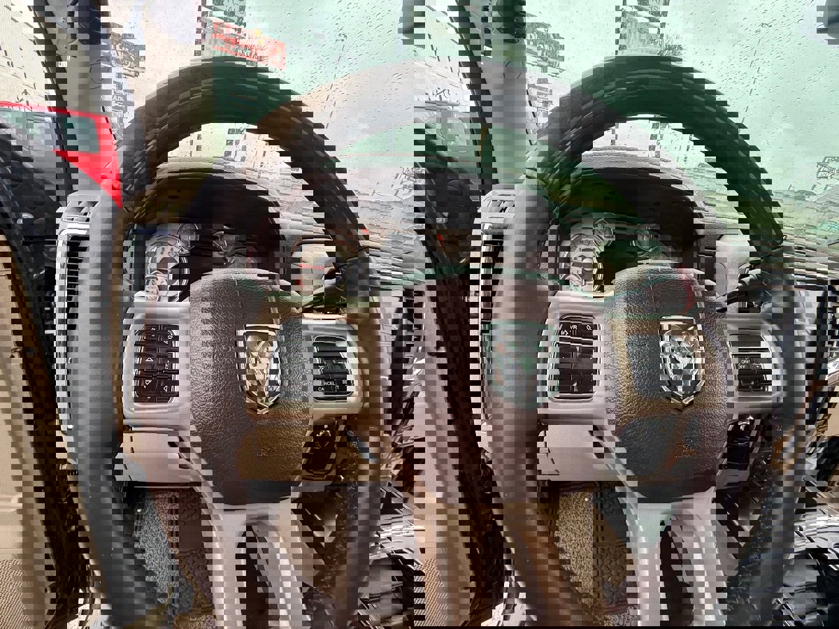 Used 2018 RAM 3500 Laramie Longhorn w/ Longhorn Southfork Package image 28