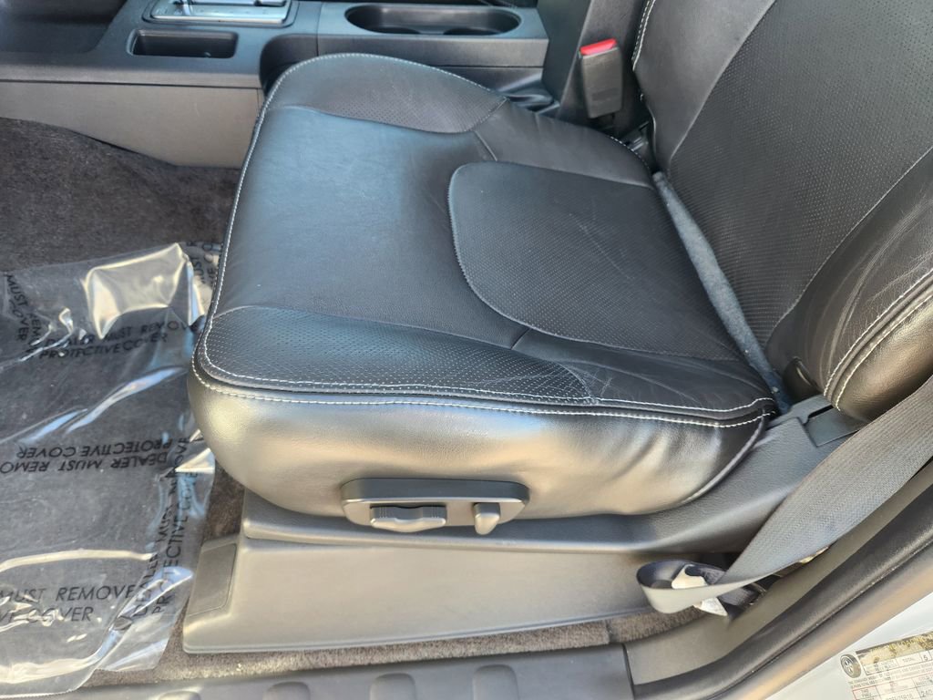 Used 2017 Nissan Frontier PRO-4X w/ Pro-4x Luxury Package image 20