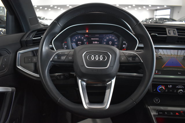 Used 2024 Audi Q3 2.0T Premium Plus w/ Premium Plus Package AWD/4WD image 18