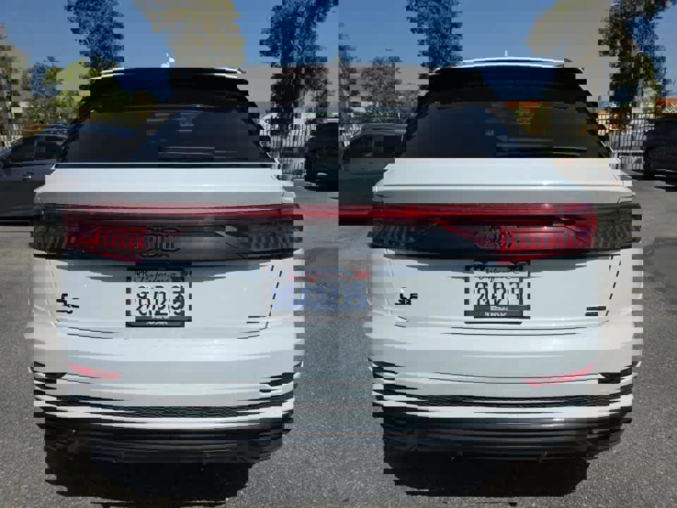 Used 2023 Audi Q8 Premium Plus w/ Premium Plus Package AWD/4WD image 5