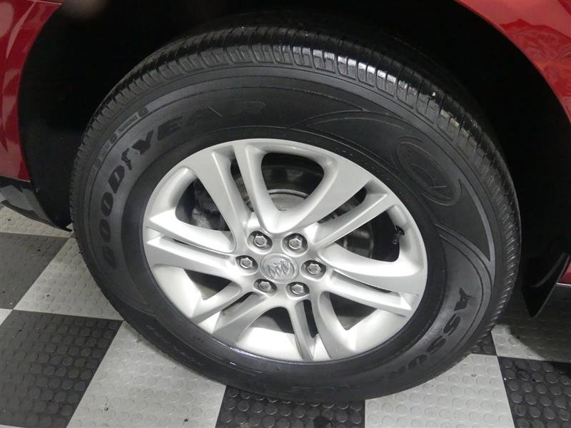 Used 2020 Buick Enclave Essence image 16