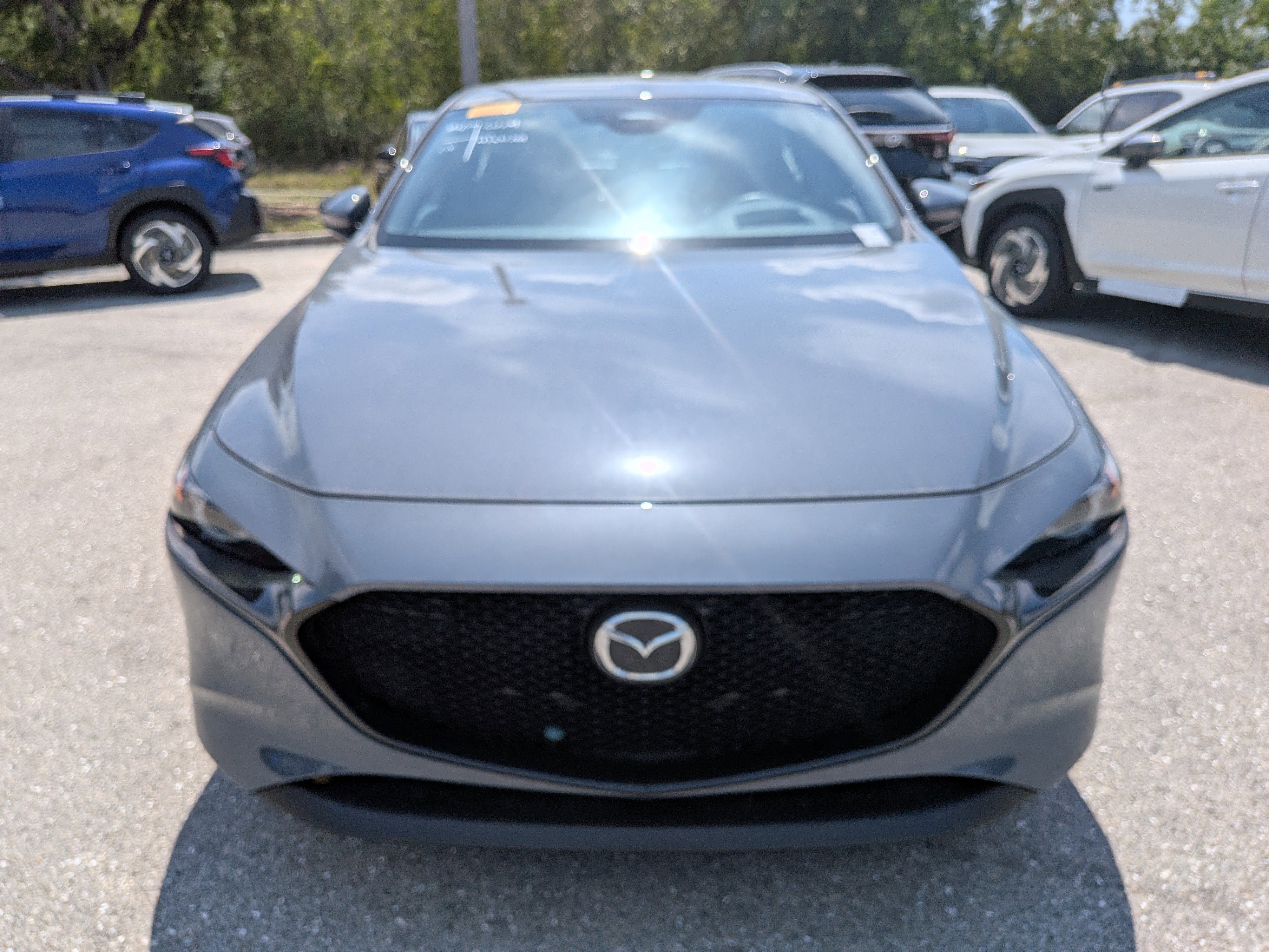 Used 2025 MAZDA MAZDA3 2.5 S Hatchback w/ Premium Pkg image 9