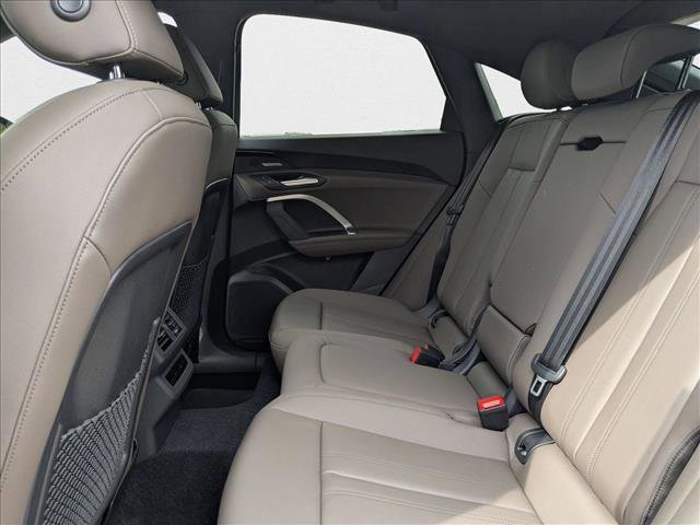 New 2025 Audi Q5 Premium Plus image 16