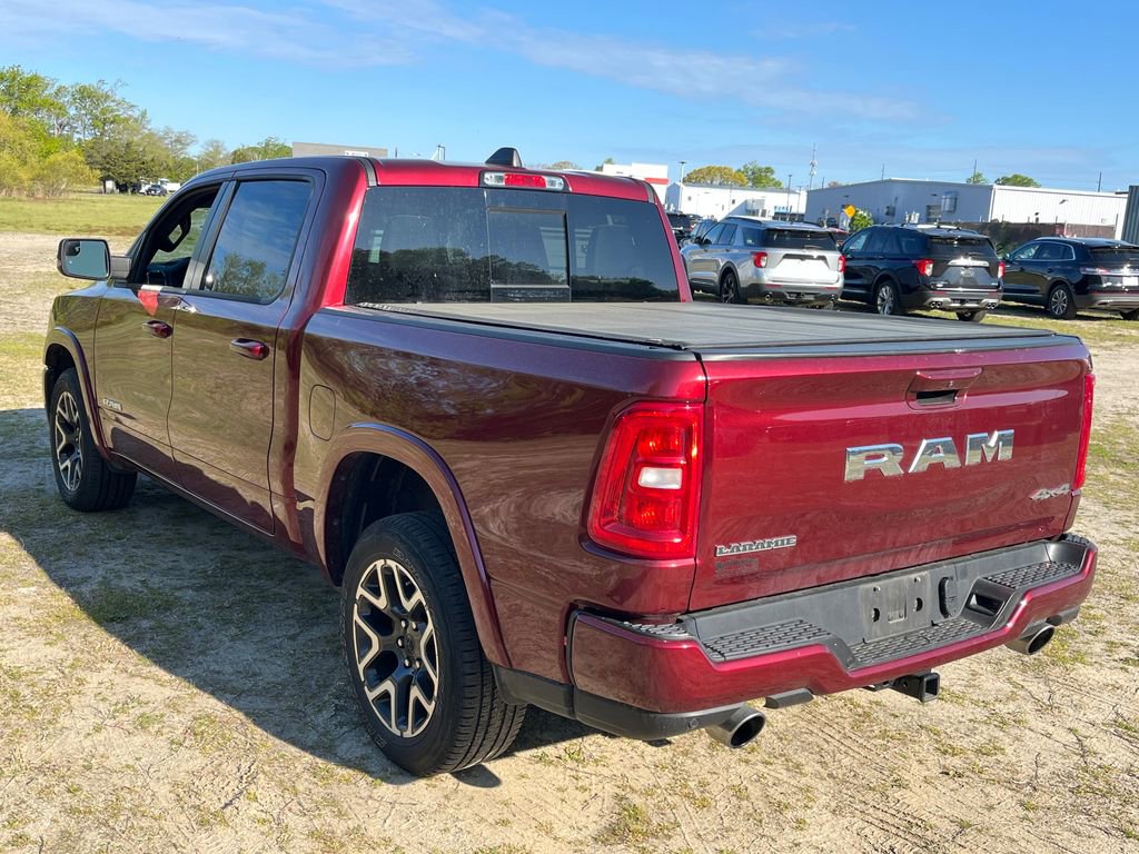 Used 2025 RAM 1500 Laramie AWD/4WD image 10