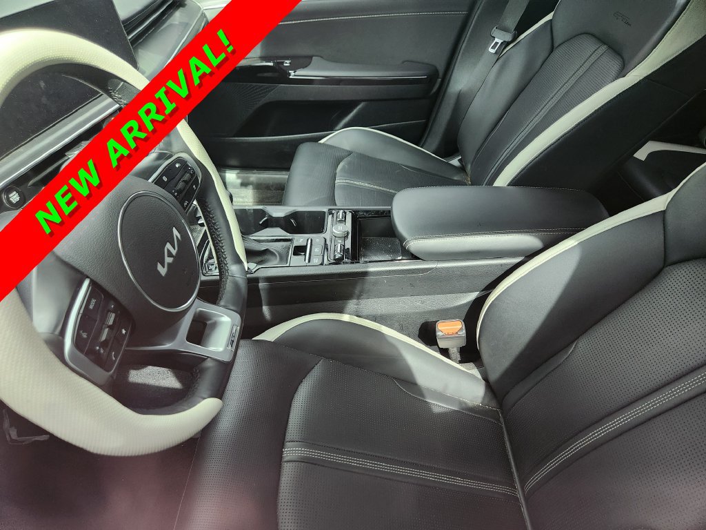 Certified 2025 Kia K5 GT-Line AWD/4WD image 16