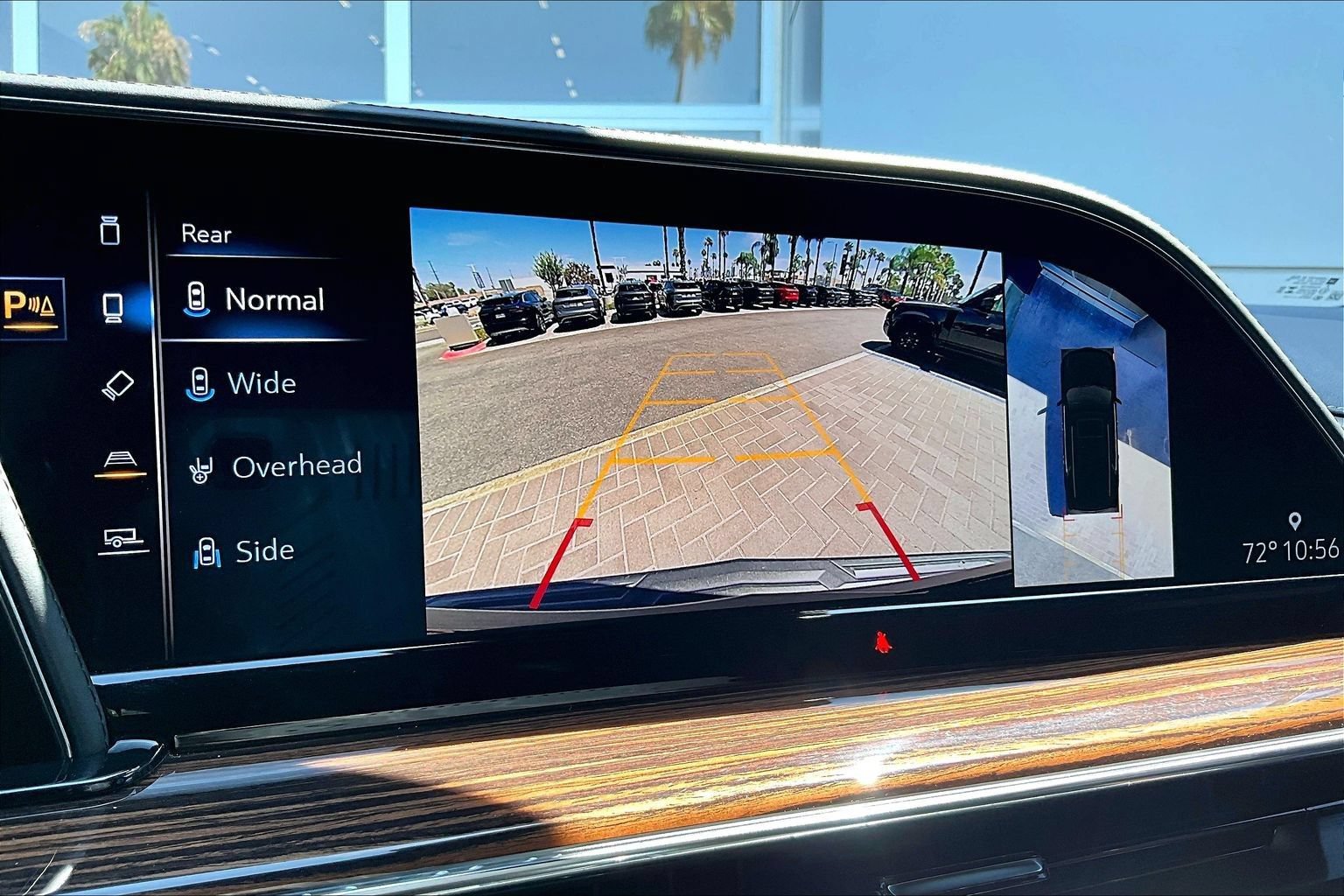 Used 2021 Cadillac Escalade Premium Luxury RWD image 18