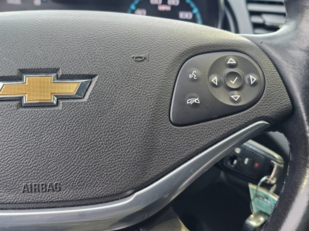Used 2015 Chevrolet Impala LT FWD image 25