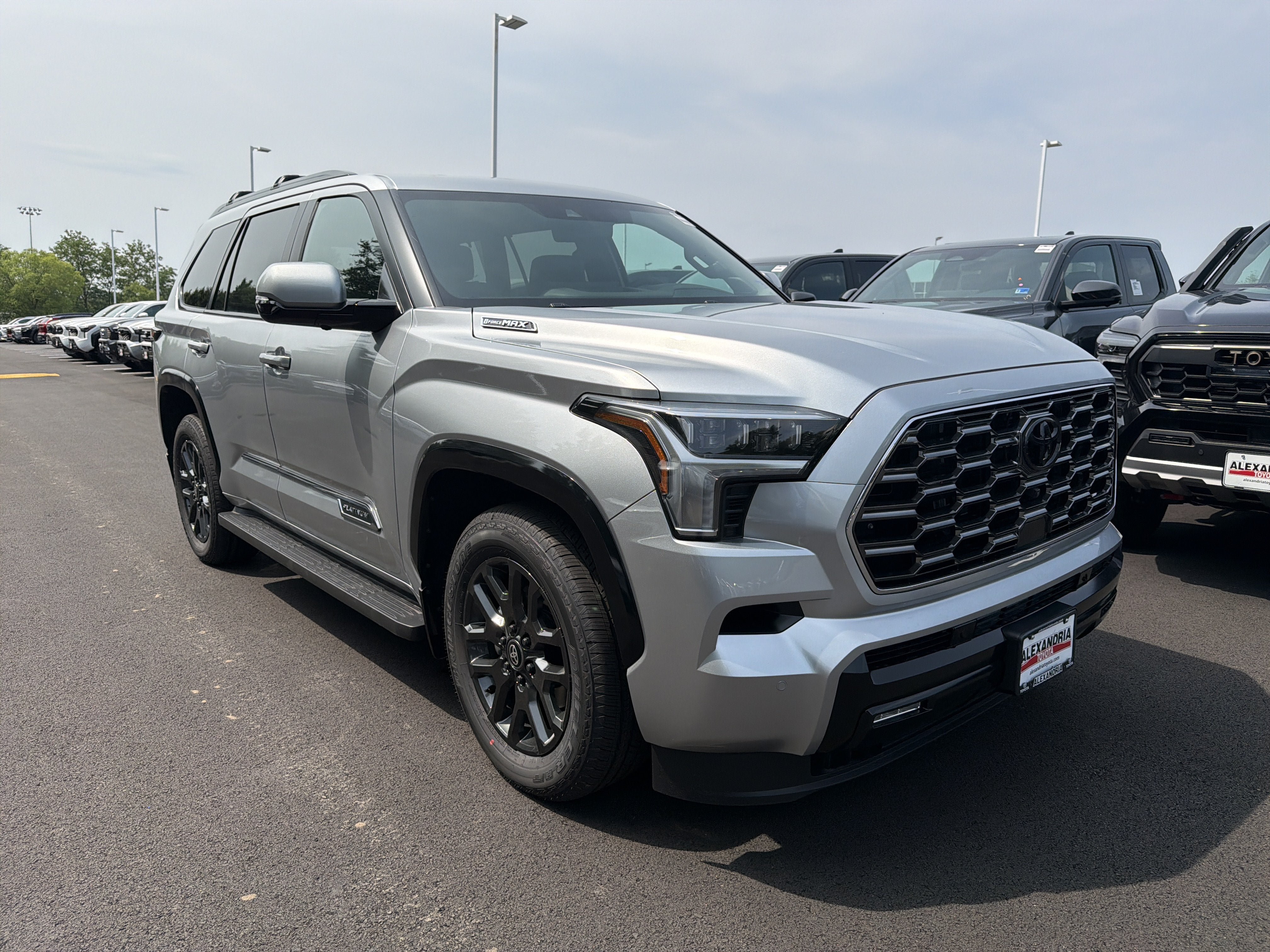 New 2026 Toyota Sequoia Platinum AWD/4WD image 4