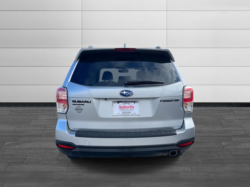 Used 2018 Subaru Forester 2.5i Premium image 4