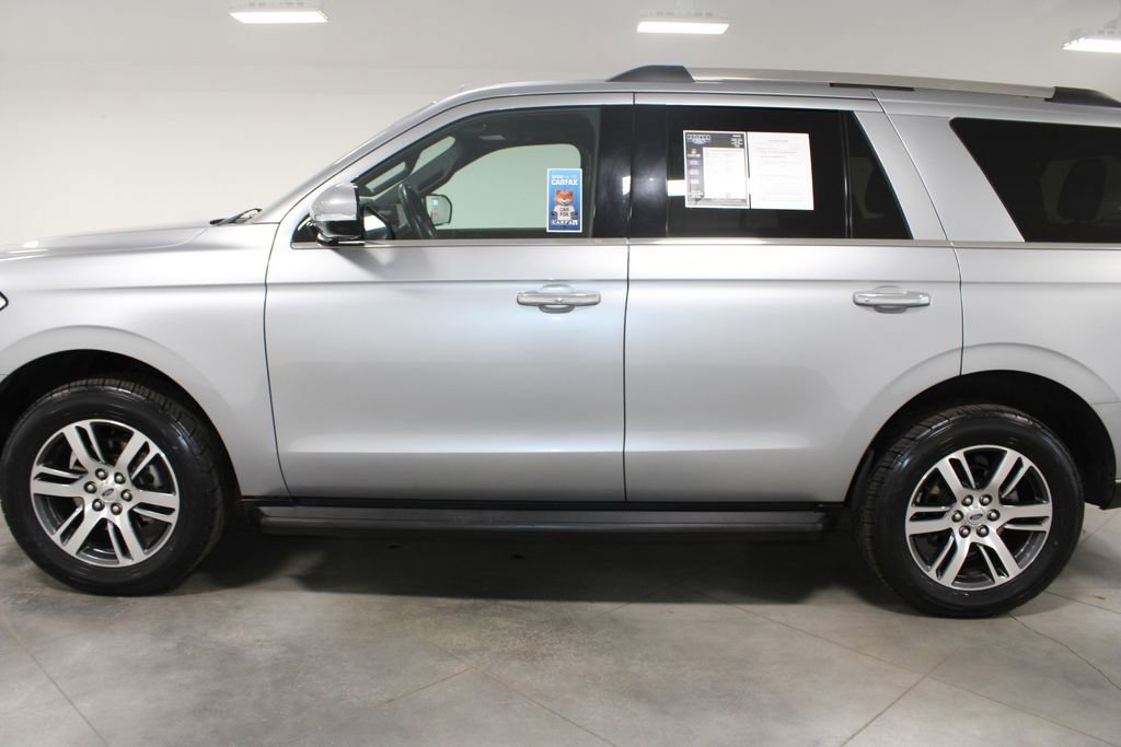 Used 2024 Ford Expedition Limited image 6