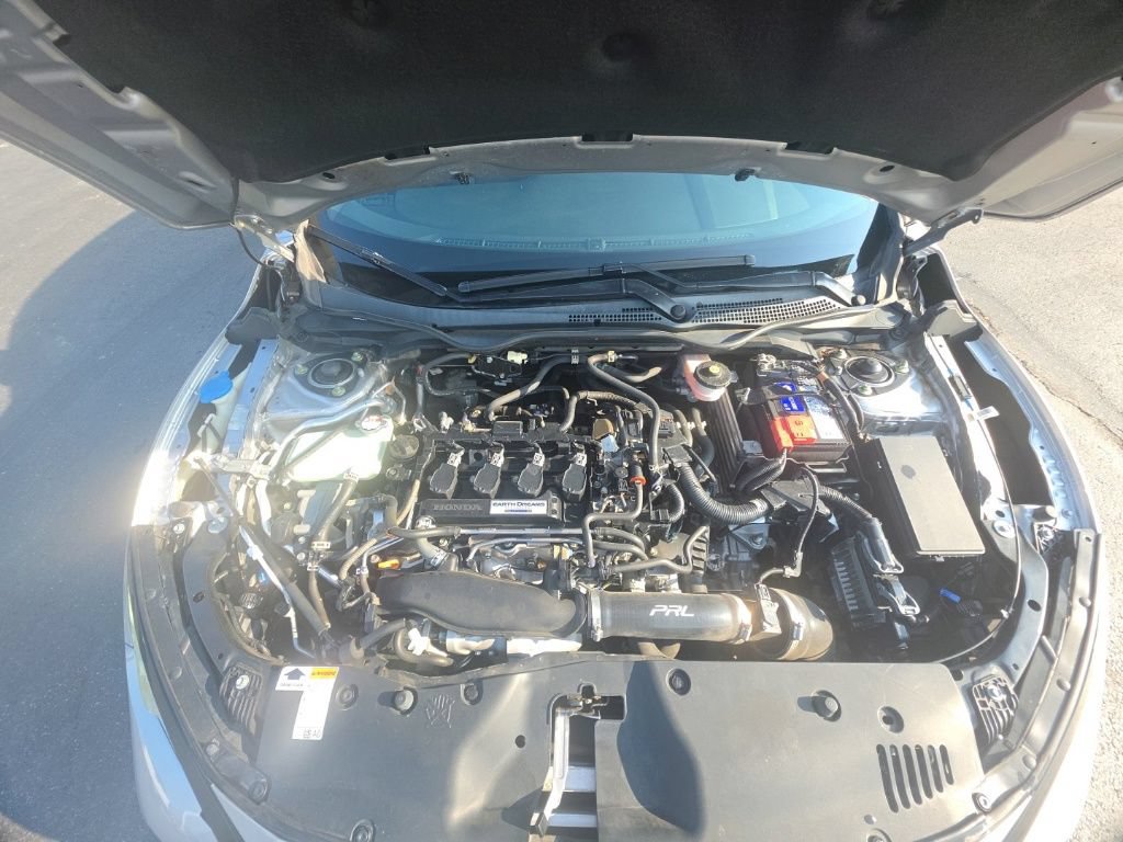 Used 2018 Honda Civic Sport image 11