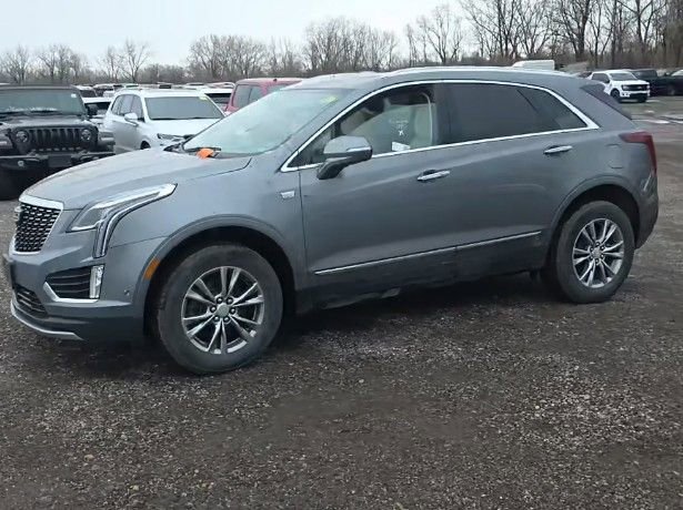 Used 2022 Cadillac XT5 Premium Luxury w/ Technology Package image 1