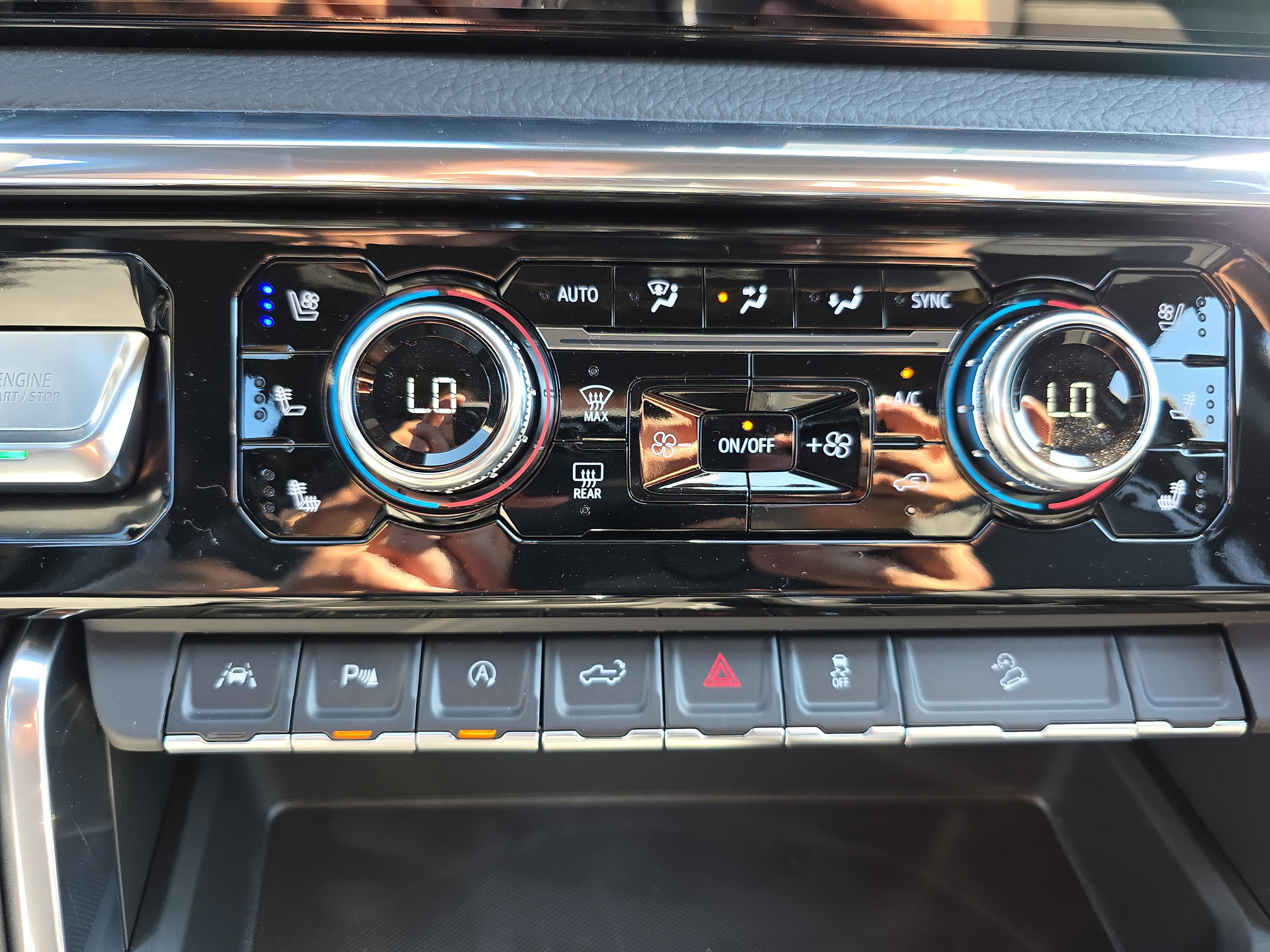 New 2026 GMC Sierra 1500 Denali w/ Technology Package image 5