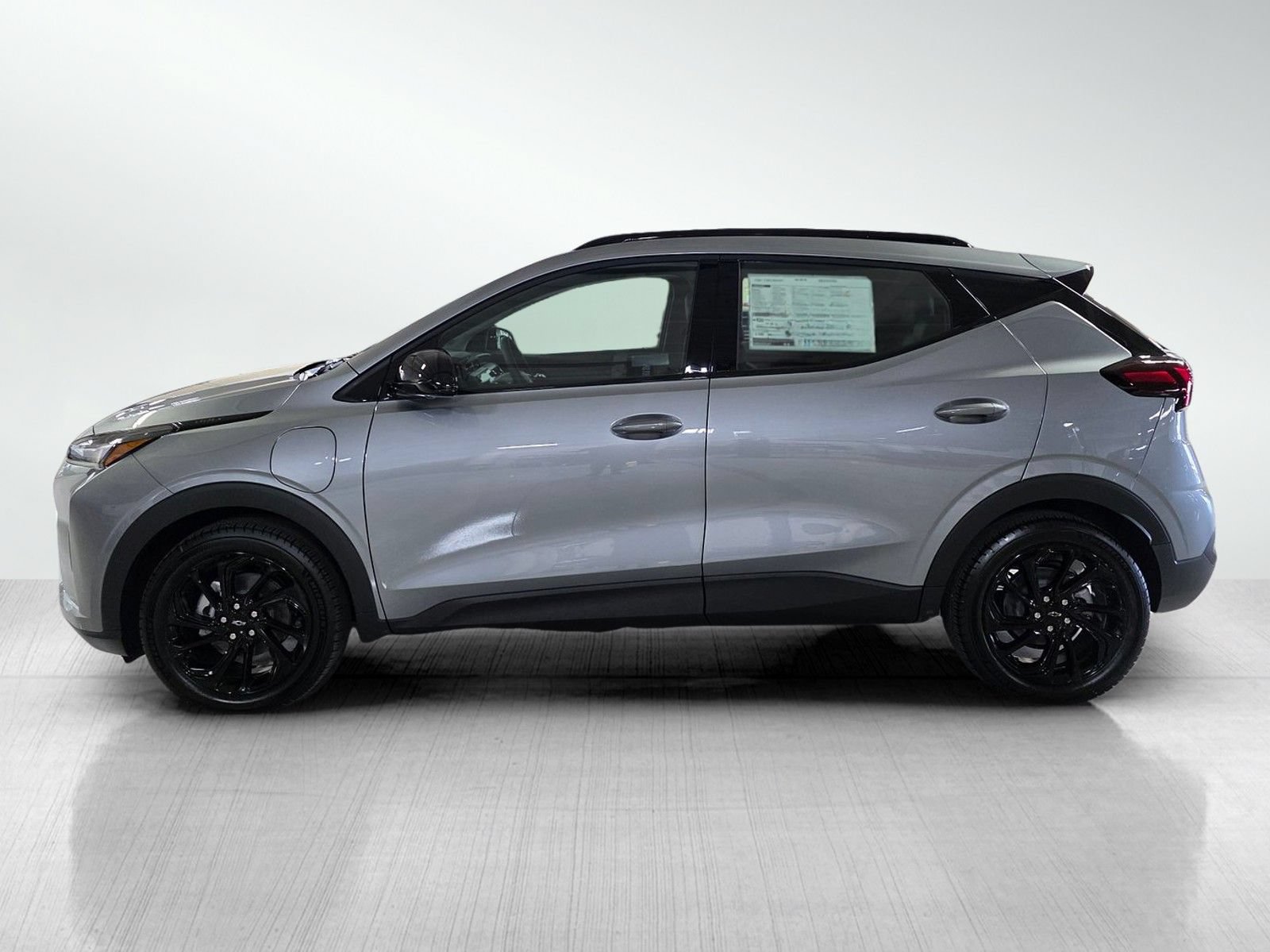 New 2027 Chevrolet Bolt RS w/ Technology Package FWD image 4