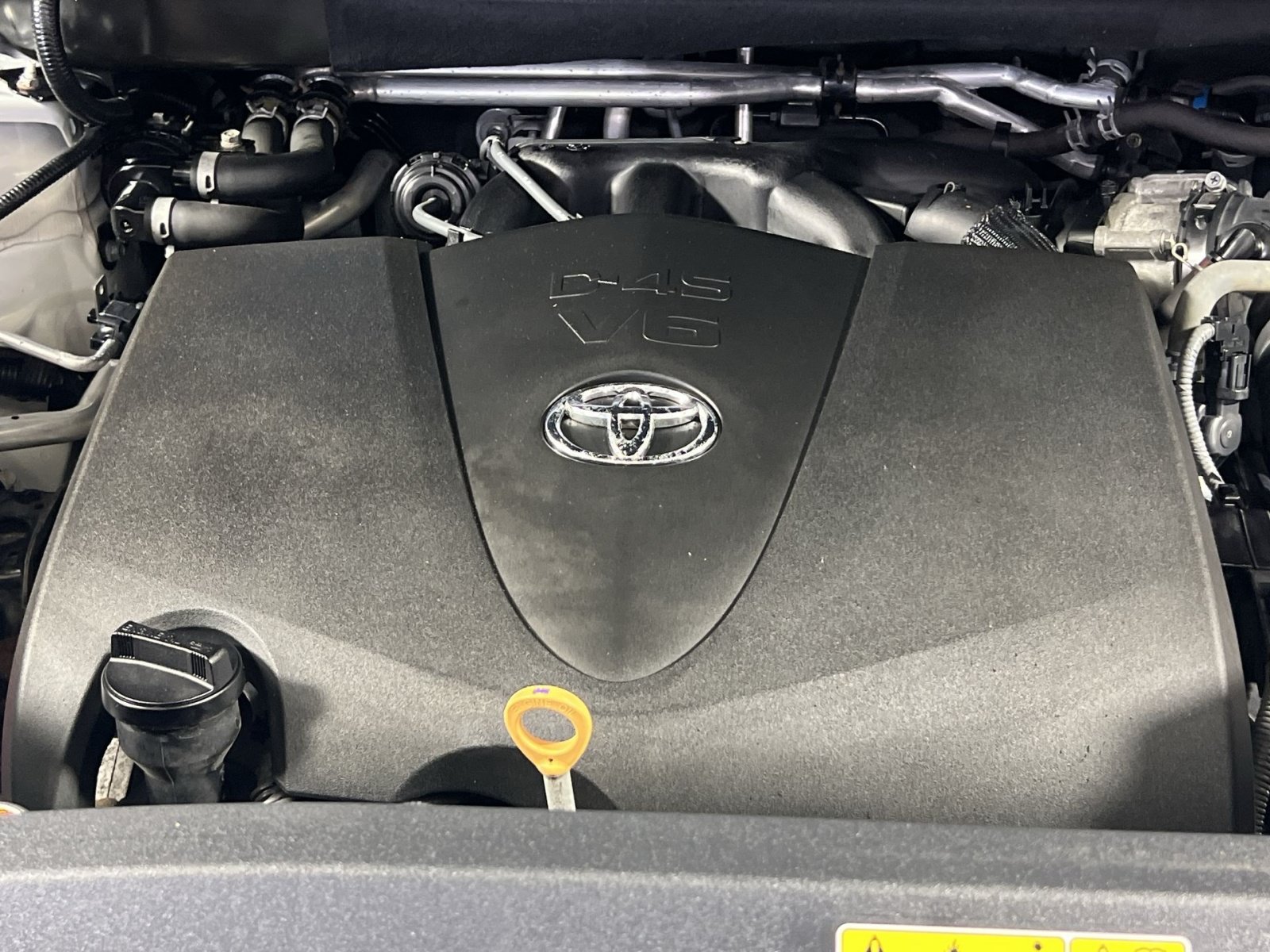 Used 2020 Toyota Highlander LE AWD/4WD image 30