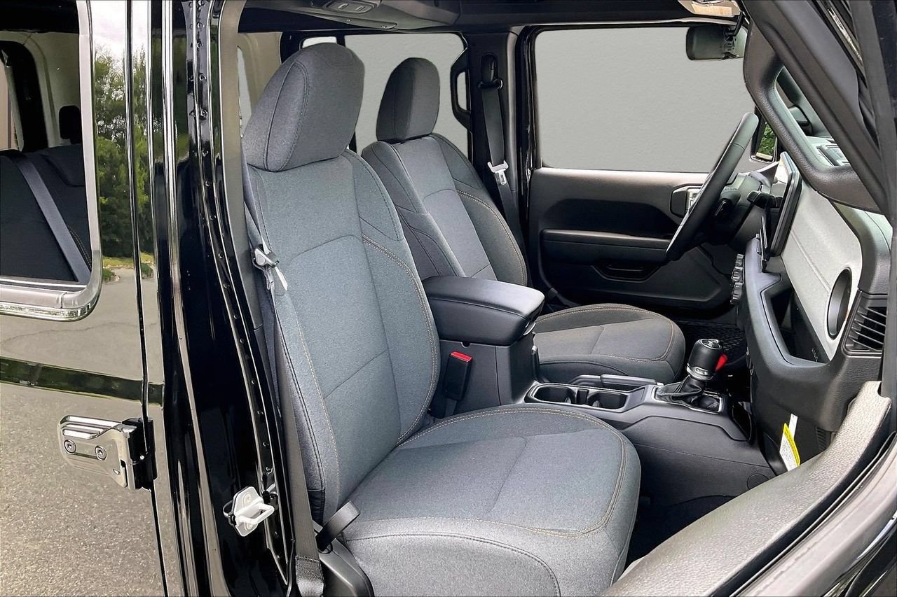 New 2026 Jeep Wrangler Unlimited Sport AWD/4WD image 20