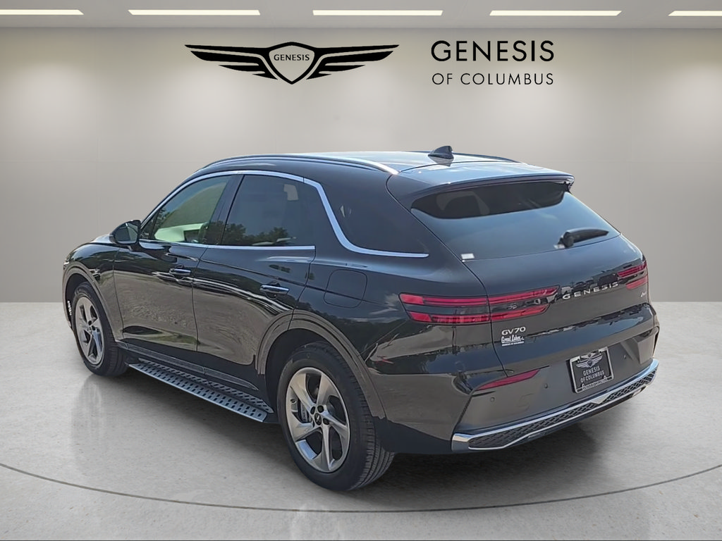 Used 2026 Genesis GV70 2.5T AWD/4WD image 3
