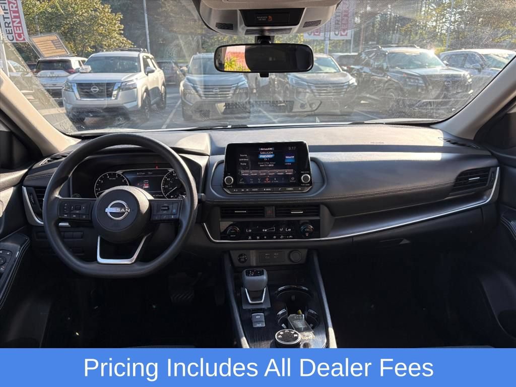 Used 2024 Nissan Rogue SV AWD/4WD image 9