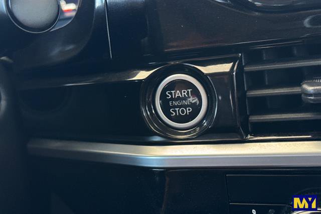 Used 2023 Nissan Pathfinder Platinum image 27