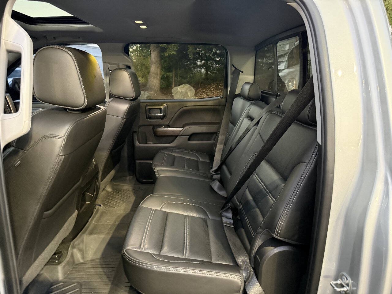 Used 2018 GMC Sierra 1500 Denali AWD/4WD image 24