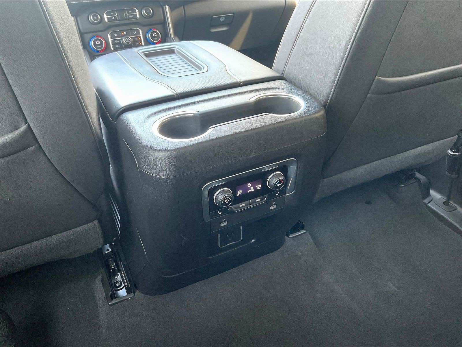 Used 2023 Chevrolet Tahoe Premier RWD image 10