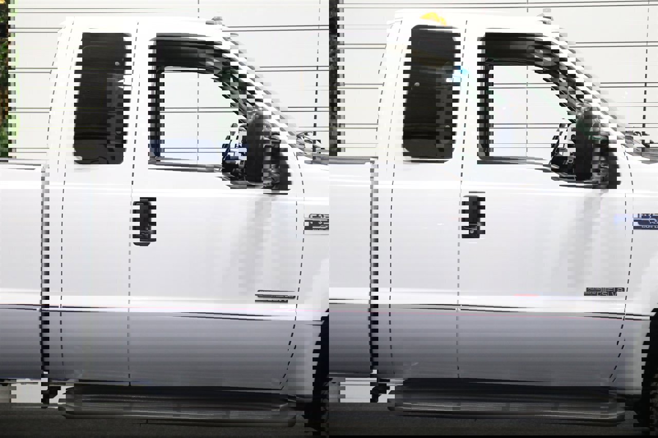 Used 2000 Ford F350 XLT image 51