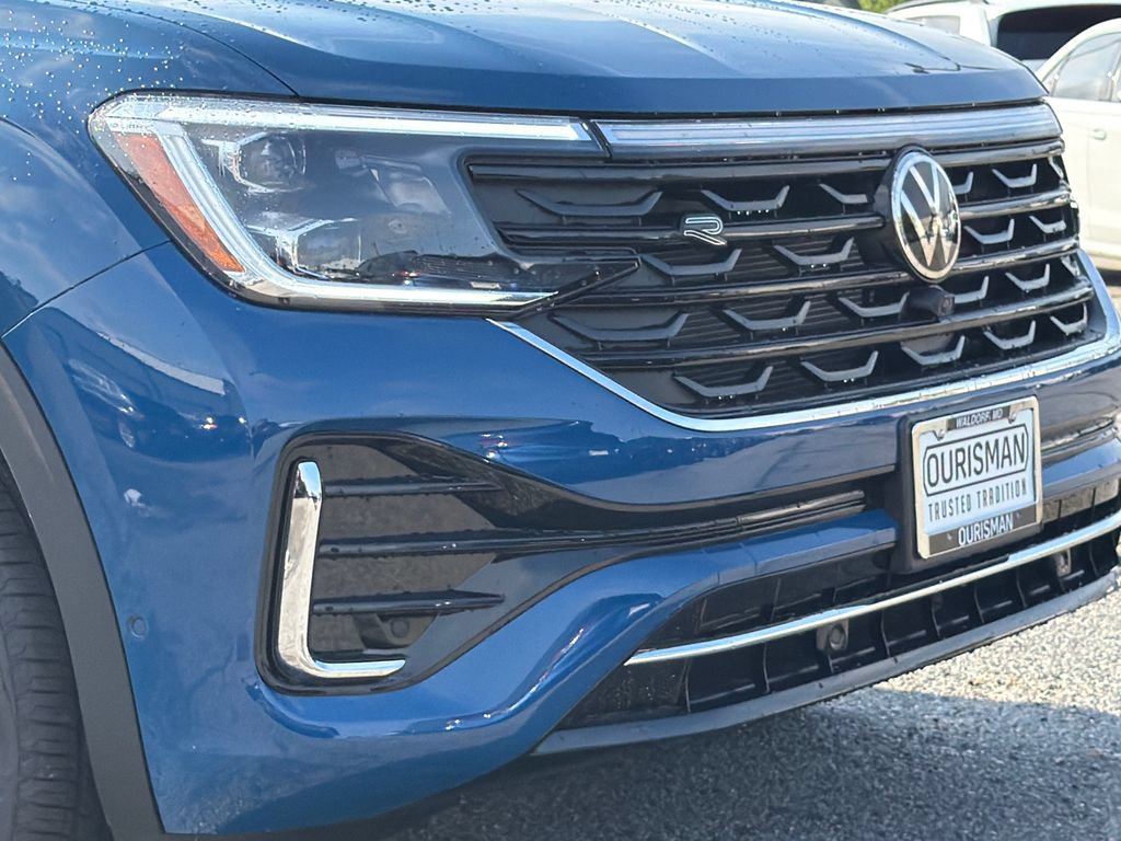 New 2026 Volkswagen Atlas Cross Sport SEL Premium R-Line AWD/4WD image 4